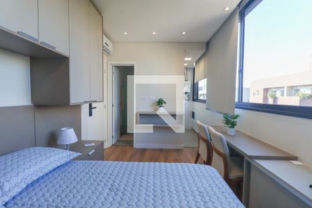 Sala/Quarto de apartamento para alugar com 1 quarto, 20m² em Água Verde, Curitiba