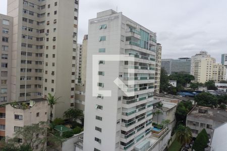 Vista da Sala de apartamento para alugar com 3 quartos, 100m² em Bela Vista, São Paulo