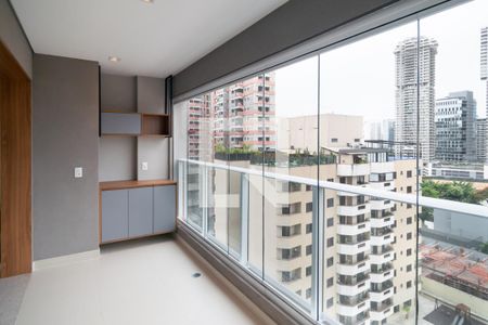 Varanda de apartamento à venda com 2 quartos, 69m² em Jardim das Acácias, São Paulo