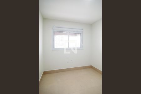 Quarto 1 de apartamento para alugar com 2 quartos, 69m² em Jardim das Acácias, São Paulo