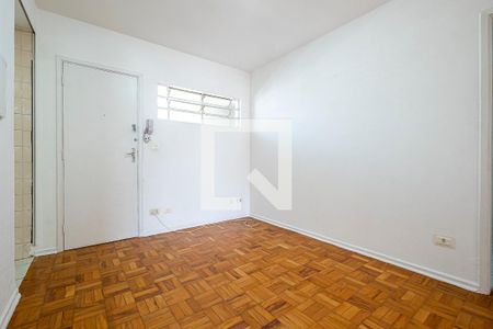 Sala de casa de condomínio à venda com 2 quartos, 45m² em Pinheiros, São Paulo