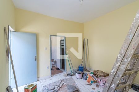 Sala de casa para alugar com 1 quarto, 58m² em Ramos, Rio de Janeiro