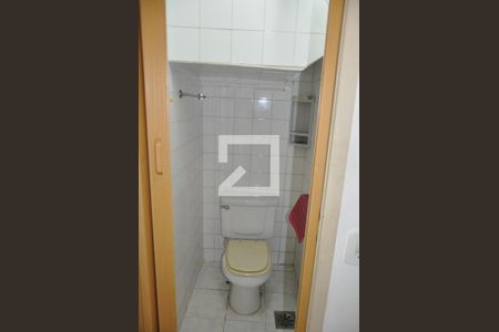 Lavabo de casa de condomínio à venda com 5 quartos, 100m² em Rocha, Rio de Janeiro