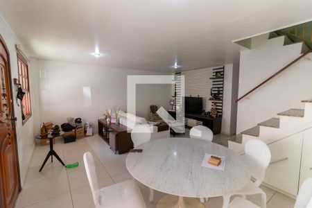 Sala  de casa de condomínio para alugar com 4 quartos, 100m² em Rocha, Rio de Janeiro