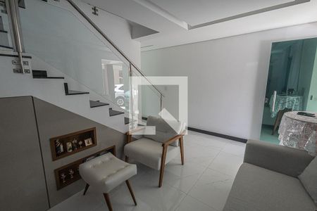 Sala de casa à venda com 2 quartos, 180m² em Jardim Atlântico, Belo Horizonte