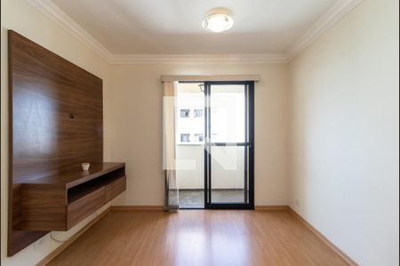 Sala de Estar de apartamento à venda com 3 quartos, 70m² em Jardim Sonia, São Paulo