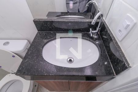 Banheiro de apartamento para alugar com 1 quarto, 60m² em Vila Divina Pastora, São Paulo