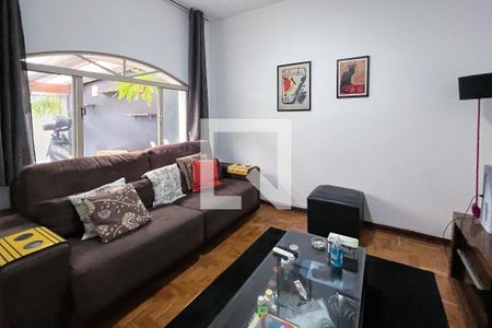 Sala de casa à venda com 4 quartos, 200m² em Planalto Paulista, São Paulo
