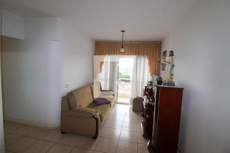 Apartamento à venda com 75m², 2 quartos e 1 vagaSala de TV