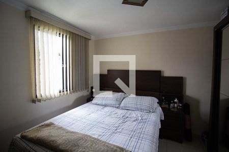 Quarto 1 de apartamento para alugar com 2 quartos, 56m² em Conjunto Residencial José Bonifácio, São Paulo