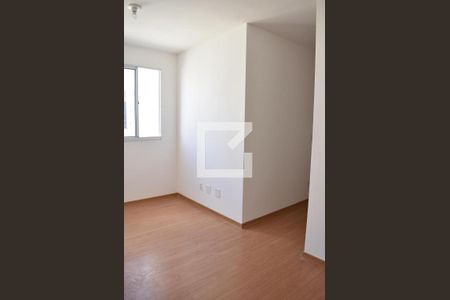 Sala de apartamento para alugar com 2 quartos, 45m² em Campo Grande, Rio de Janeiro