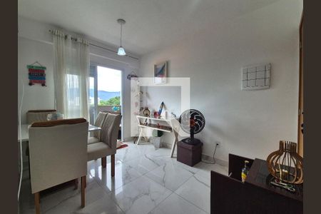 Sala de apartamento para alugar com 2 quartos, 60m² em Recreio dos Bandeirantes, Rio de Janeiro
