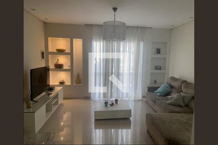 Casa à venda com 3 quartos, 165m² em Vila Fernandes, São Paulo