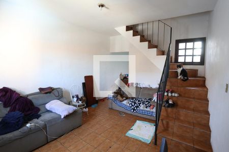 Sala de casa à venda com 2 quartos, 120m² em Vila Mesquita, São Paulo