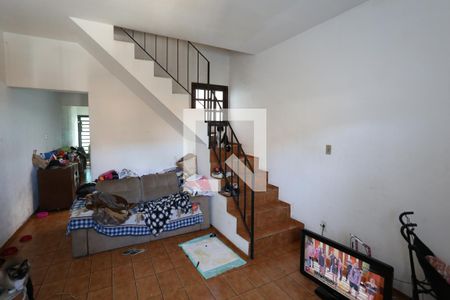 Sala de casa à venda com 2 quartos, 120m² em Vila Mesquita, São Paulo