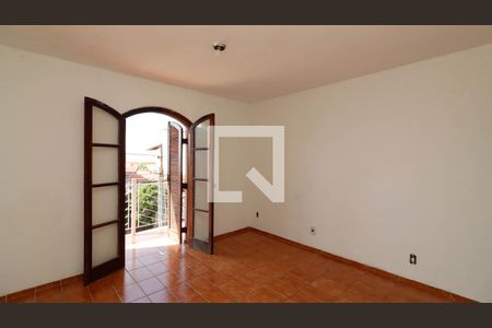 Quarto 1 de casa à venda com 2 quartos, 120m² em Vila Mesquita, São Paulo