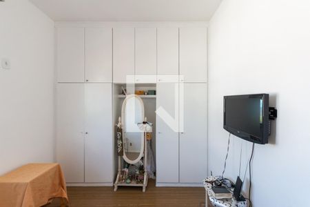 Quarto 1 de apartamento para alugar com 2 quartos, 55m² em Vila Isabel, Rio de Janeiro