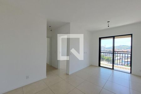 Sala de apartamento à venda com 2 quartos, 53m² em Del Castilho, Rio de Janeiro