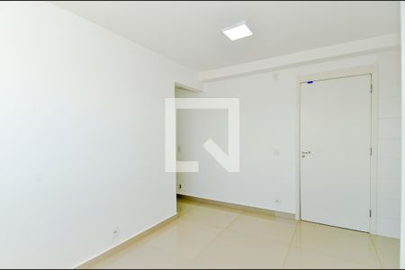 Sala de apartamento à venda com 2 quartos, 44m² em Jardim Las Vegas, Guarulhos