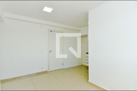 Sala de apartamento à venda com 2 quartos, 44m² em Jardim Las Vegas, Guarulhos