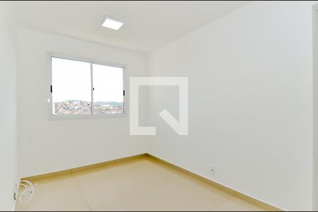 Sala de apartamento à venda com 2 quartos, 44m² em Jardim Las Vegas, Guarulhos