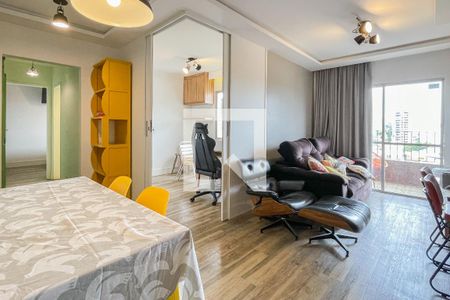 Sala de apartamento para alugar com 2 quartos, 68m² em Vila Madalena, São Paulo