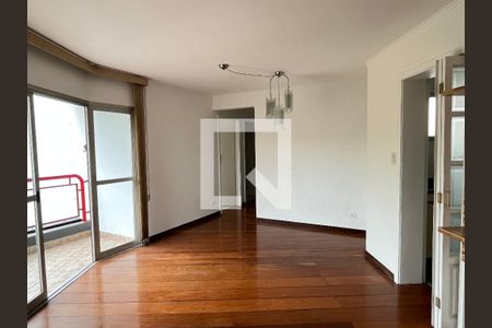 Sala de apartamento à venda com 3 quartos, 110m² em Mirandópolis, São Paulo