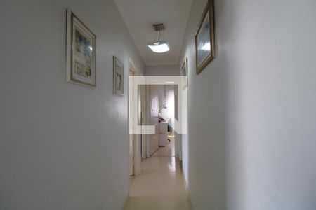 Corredor de apartamento à venda com 3 quartos, 99m² em Jardim Umuarama, São Paulo