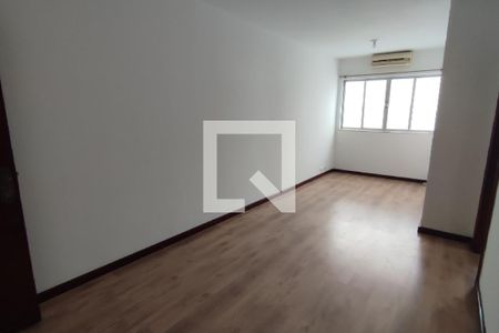 Sala de apartamento para alugar com 2 quartos, 60m² em Pechincha, Rio de Janeiro