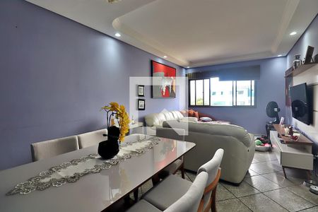 Apartamento à venda com 122m², 3 quartos e 1 vagaSala