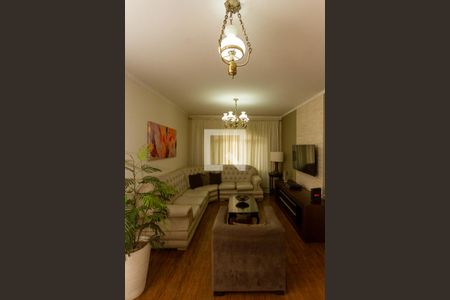 Sala de casa à venda com 3 quartos, 158m² em Jardim Avelino, São Paulo