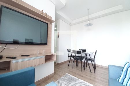 Sala de apartamento para alugar com 2 quartos, 55m² em Vila Satúrnia, Campinas