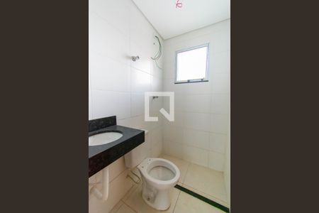 Banheiro de apartamento para alugar com 1 quarto, 38m² em Vila Nova York, São Paulo