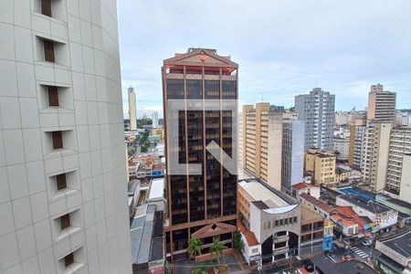 Vista da Sala de apartamento para alugar com 3 quartos, 91m² em Centro, Campinas