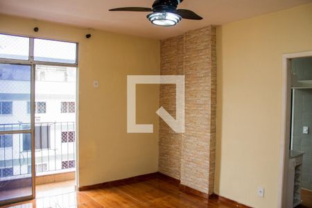 Sala de apartamento para alugar com 3 quartos, 70m² em Todos Os Santos, Rio de Janeiro