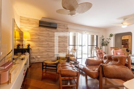 Sala de apartamento à venda com 4 quartos, 196m² em Aclimação, São Paulo