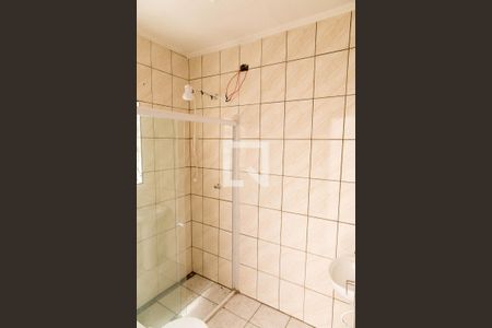 Banheiro de apartamento à venda com 1 quarto, 50m² em Vila Nogueira, Diadema