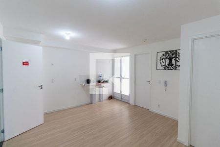 Sala/Cozinha de apartamento para alugar com 2 quartos, 40m² em Cangaiba, São Paulo