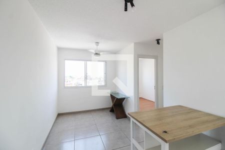 Sala de apartamento para alugar com 2 quartos, 44m² em Parque Rosário, Belford Roxo