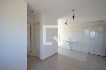 Sala de apartamento para alugar com 2 quartos, 44m² em Parque Rosário, Belford Roxo