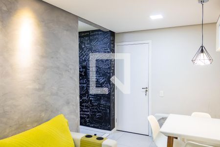 Sala de apartamento para alugar com 2 quartos, 48m² em Campo Grande, Rio de Janeiro