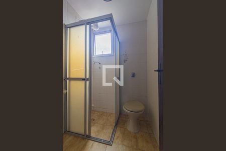 Banheiro de apartamento para alugar com 1 quarto, 30m² em Bigorrilho, Curitiba