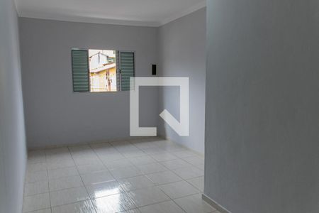 Quarto 1 de casa para alugar com 2 quartos, 80m² em Itaberaba, São Paulo