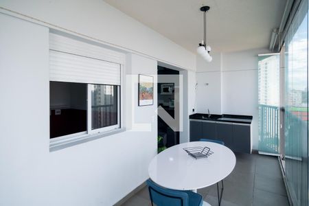 Varanda de apartamento para alugar com 2 quartos, 65m² em Vila Cordeiro, São Paulo