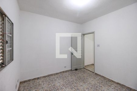 Quarto 2 de casa para alugar com 3 quartos, 80m² em Vila Carmem, São Paulo