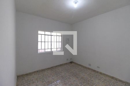 Sala de casa à venda com 3 quartos, 80m² em Vila Carmem, São Paulo