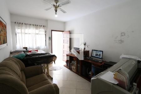 Sala de casa à venda com 3 quartos, 130m² em Vila Guilhermina, São Paulo