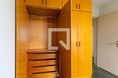 Quarto 1 - Armários de apartamento à venda com 3 quartos, 94m² em Jardim Brasil, Campinas