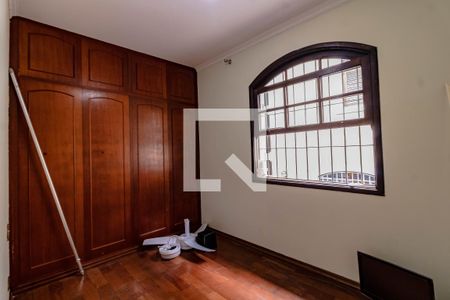 Quarto de casa à venda com 3 quartos, 180m² em Conjunto Residencial Jardim Canaã, São Paulo