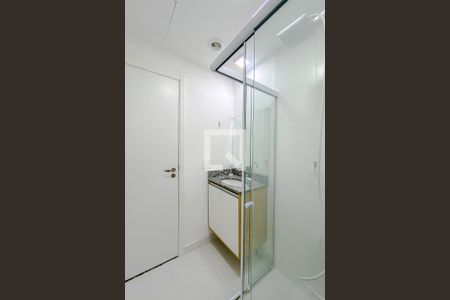 Banheiro de kitnet/studio à venda com 1 quarto, 19m² em Brás, São Paulo